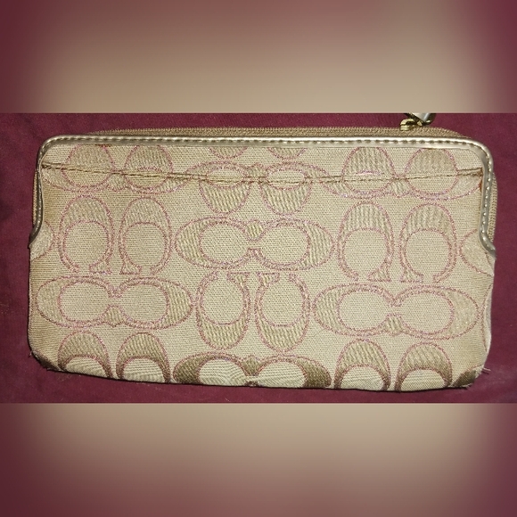 🍍Coach EUC Dual Zip wristlet/wallet - Picture 3 of 8